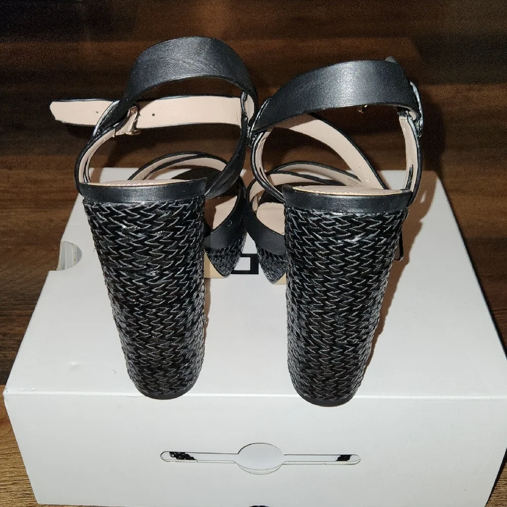 Aldo Black Platform Sandals - Picture 2 of 3